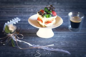 Schokoladenganache, Ganache, weiße Schokolade, Erdbeeren, Biskuitboden, Biskuitteig, Rezept, Lowcarb, Low Carb, wenig Kohlenhydrate, abnehmen, Ernährung, Ernährungsumstellung, gesund, lecker, Food, Foodblog